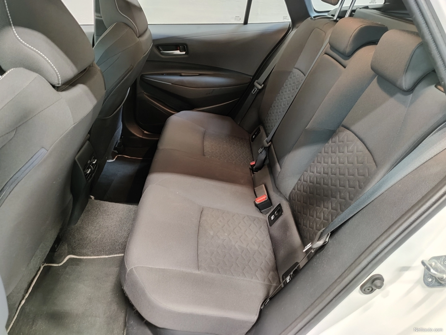 orig_ToyotaE064057_01