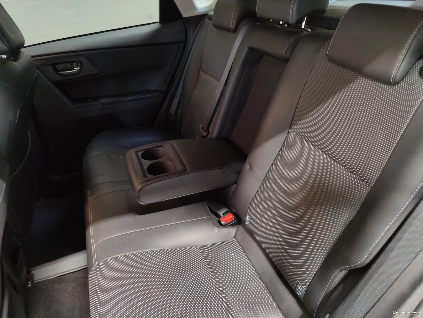 orig_ToyotaE237953_07